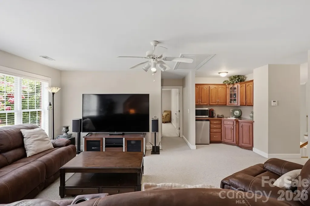 5210 Addington Court Charlotte NC 28277