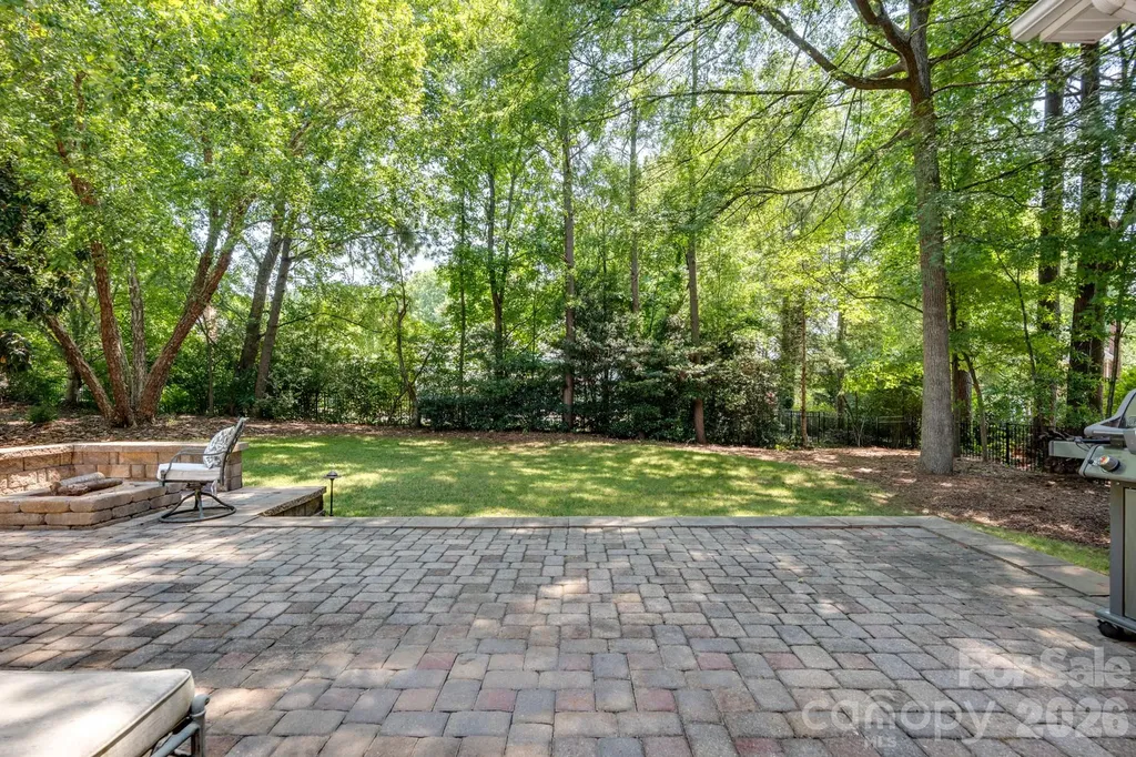 5210 Addington Court Charlotte NC 28277