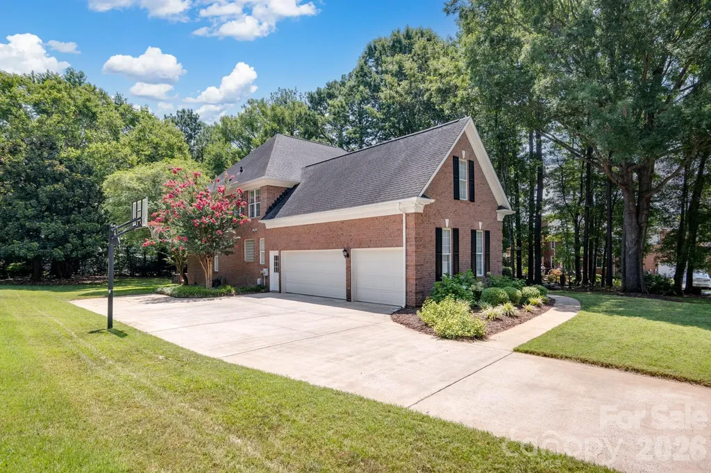 5210 Addington Court Charlotte NC 28277