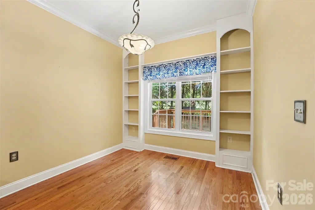 3563 Wandering Lane NE Hickory NC 28601