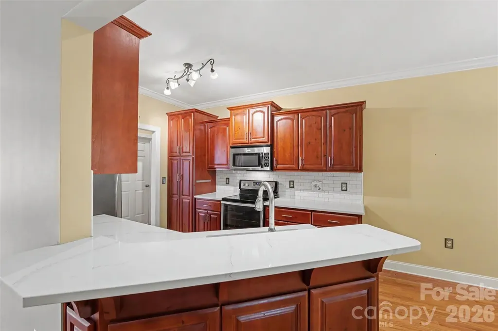 3563 Wandering Lane NE Hickory NC 28601