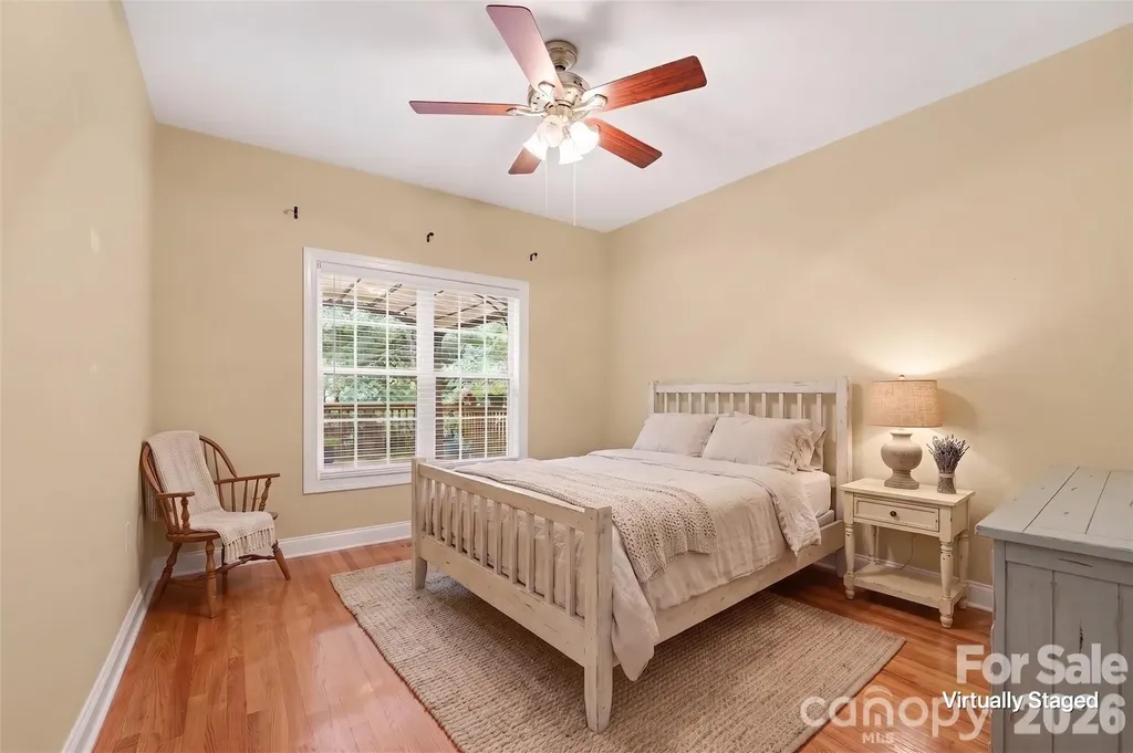 3563 Wandering Lane NE Hickory NC 28601