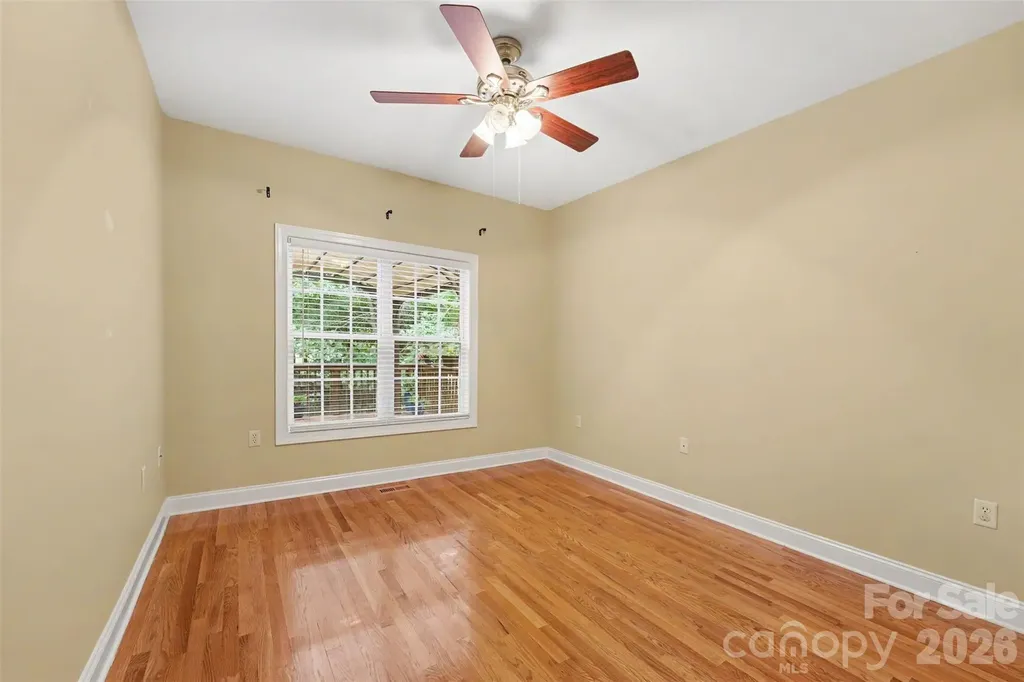 3563 Wandering Lane NE Hickory NC 28601