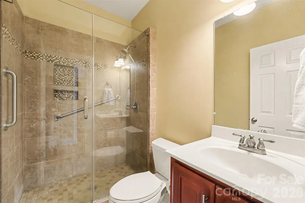 3563 Wandering Lane NE Hickory NC 28601