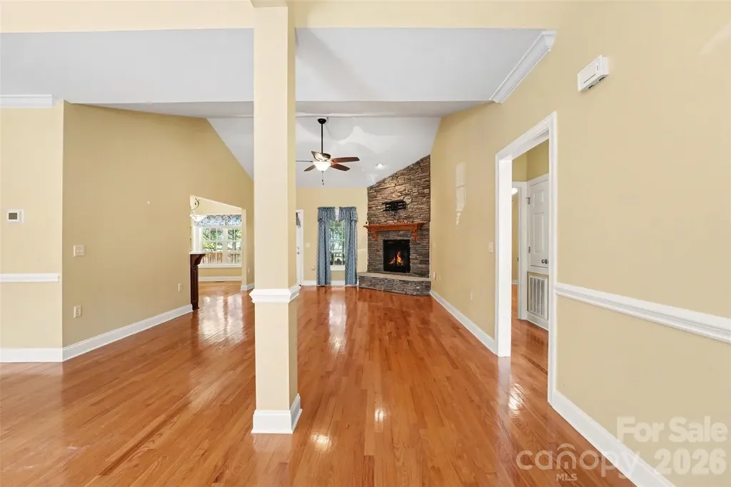 3563 Wandering Lane NE Hickory NC 28601