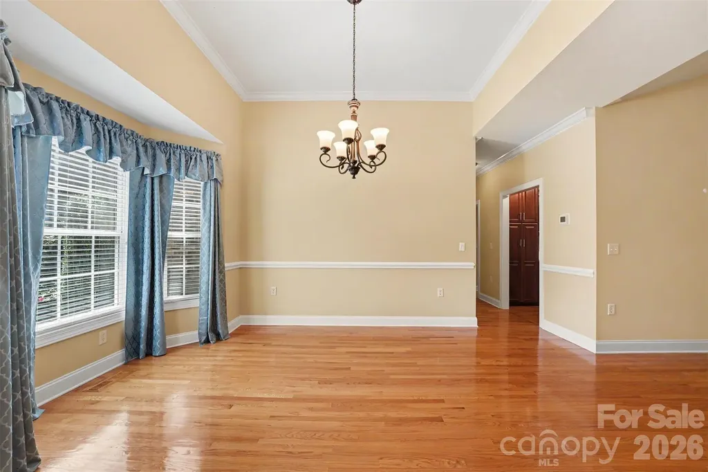 3563 Wandering Lane NE Hickory NC 28601