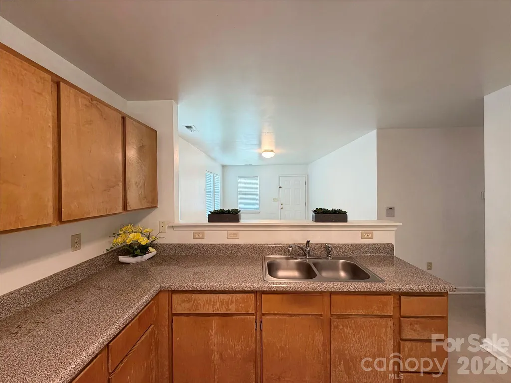 3125 Amay James Avenue Charlotte NC 28208