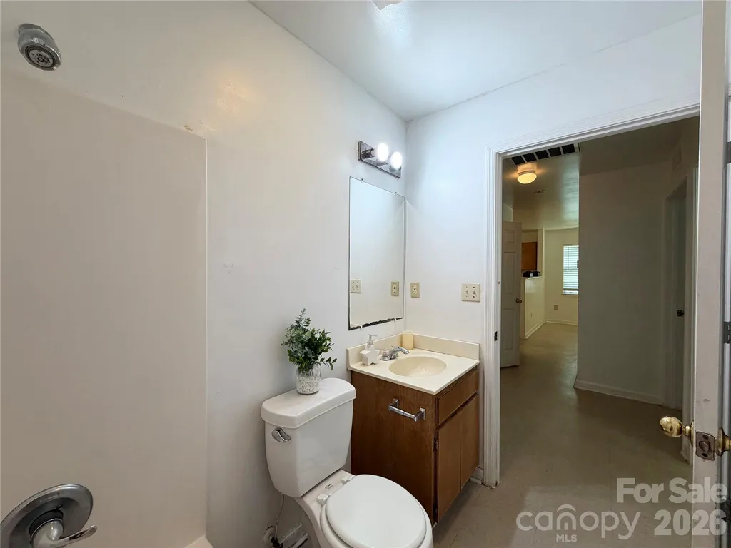 3125 Amay James Avenue Charlotte NC 28208