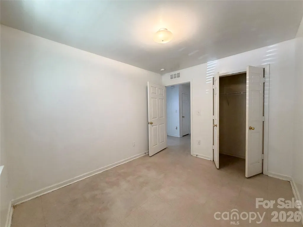 3125 Amay James Avenue Charlotte NC 28208