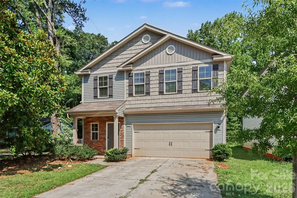 7319 Neal Drive Charlotte NC 28213
