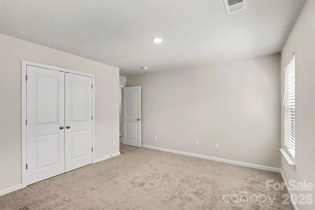 7319 Neal Drive Charlotte NC 28213