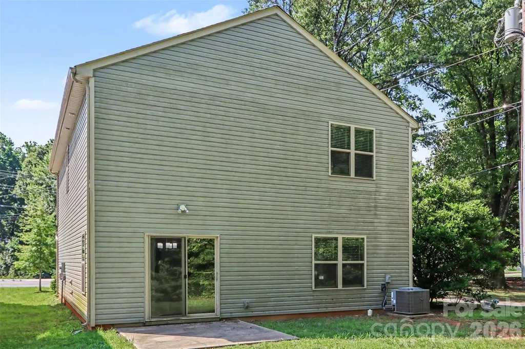 7319 Neal Drive Charlotte NC 28213