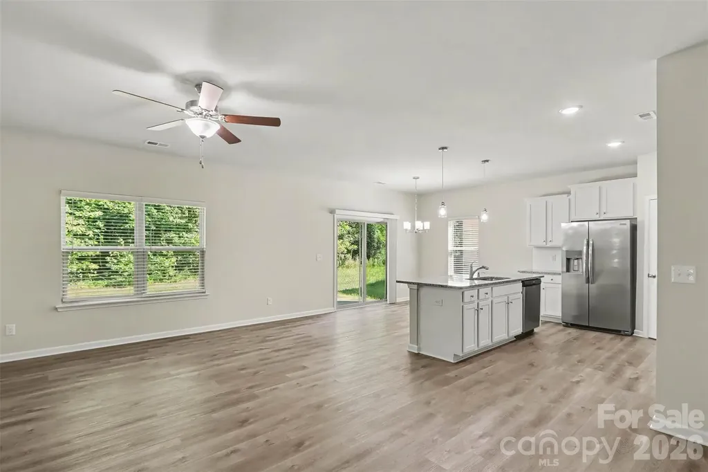 7319 Neal Drive Charlotte NC 28213