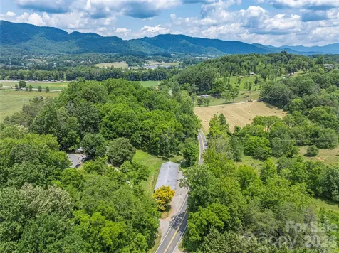 702 Love Joy Road Canton NC 28716