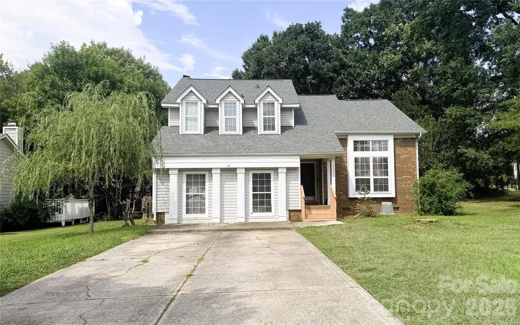 13000 Greycrest Drive Charlotte NC 28278