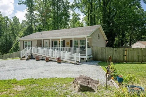 32 Beechwood Lakes Drive Hendersonville NC 28792
