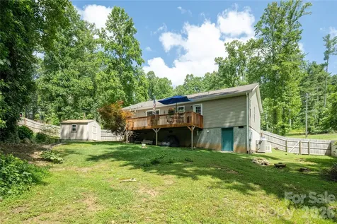 32 Beechwood Lakes Drive Hendersonville NC 28792