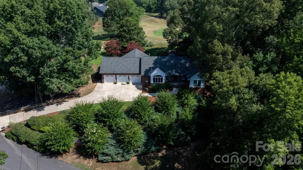 151 Harbourtown Drive Kings Mountain NC 28086