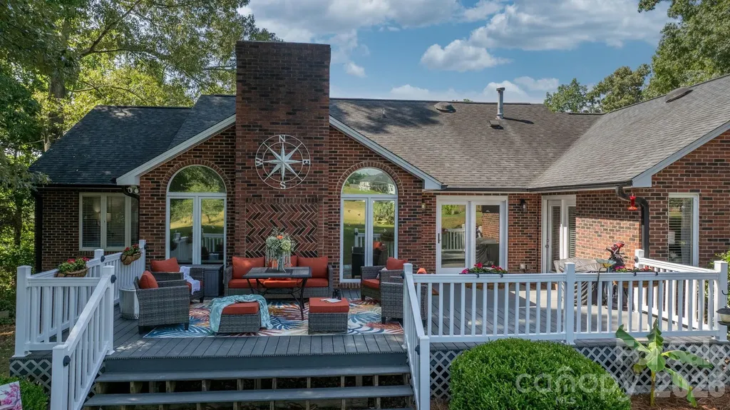 151 Harbourtown Drive Kings Mountain NC 28086
