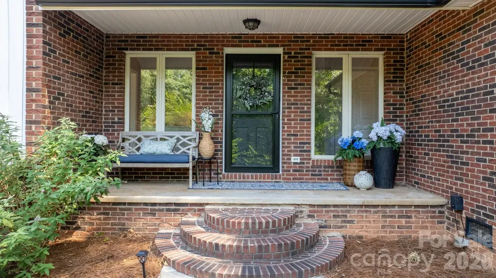151 Harbourtown Drive Kings Mountain NC 28086