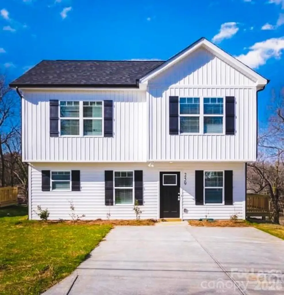 259 Patterson Avenue SE Concord NC 28025