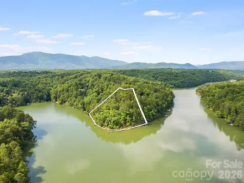 00 Canoe Drive Mill Spring NC 28756