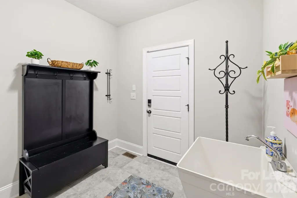 202 Tallow Tree Court Waxhaw NC 28173