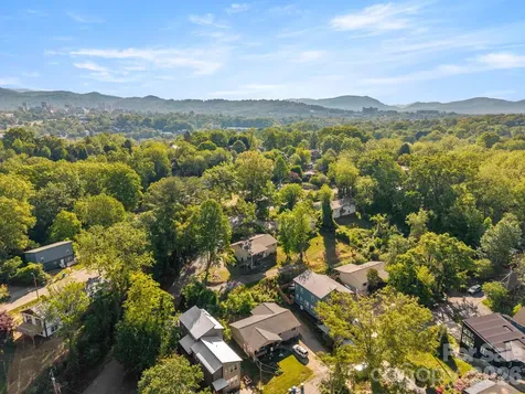 104 Millbrook Road Asheville NC 28806