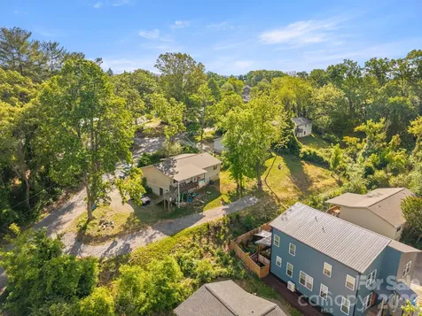 104 Millbrook Road Asheville NC 28806