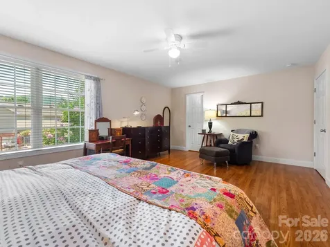 7 Winters Edge Lane Asheville NC 28803