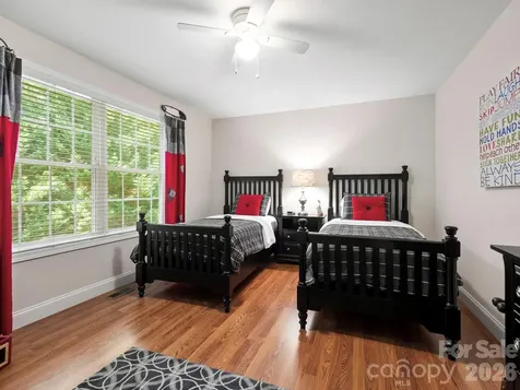 7 Winters Edge Lane Asheville NC 28803
