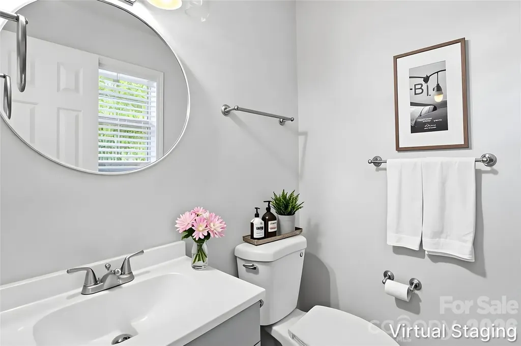 2121 Longleaf Drive Charlotte NC 28210