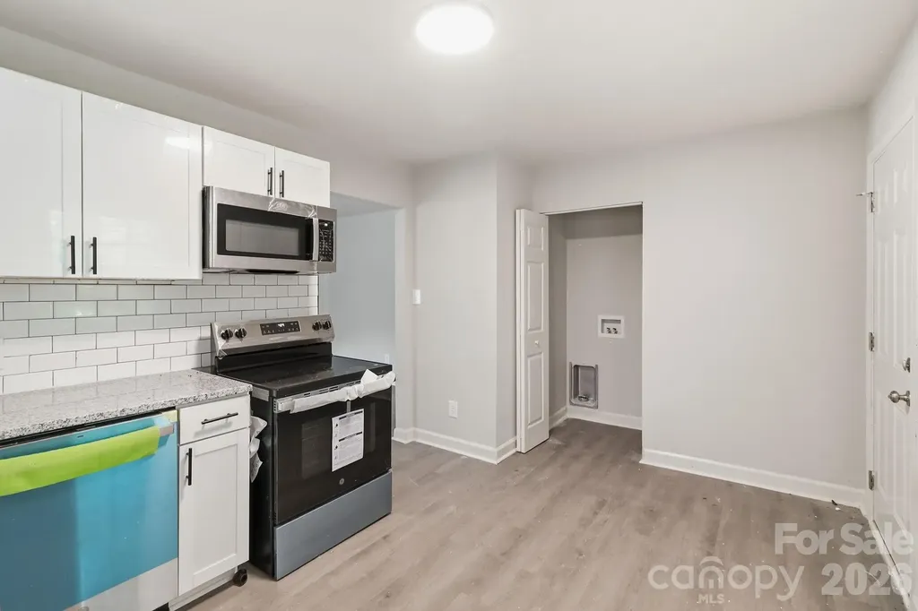 2121 Longleaf Drive Charlotte NC 28210
