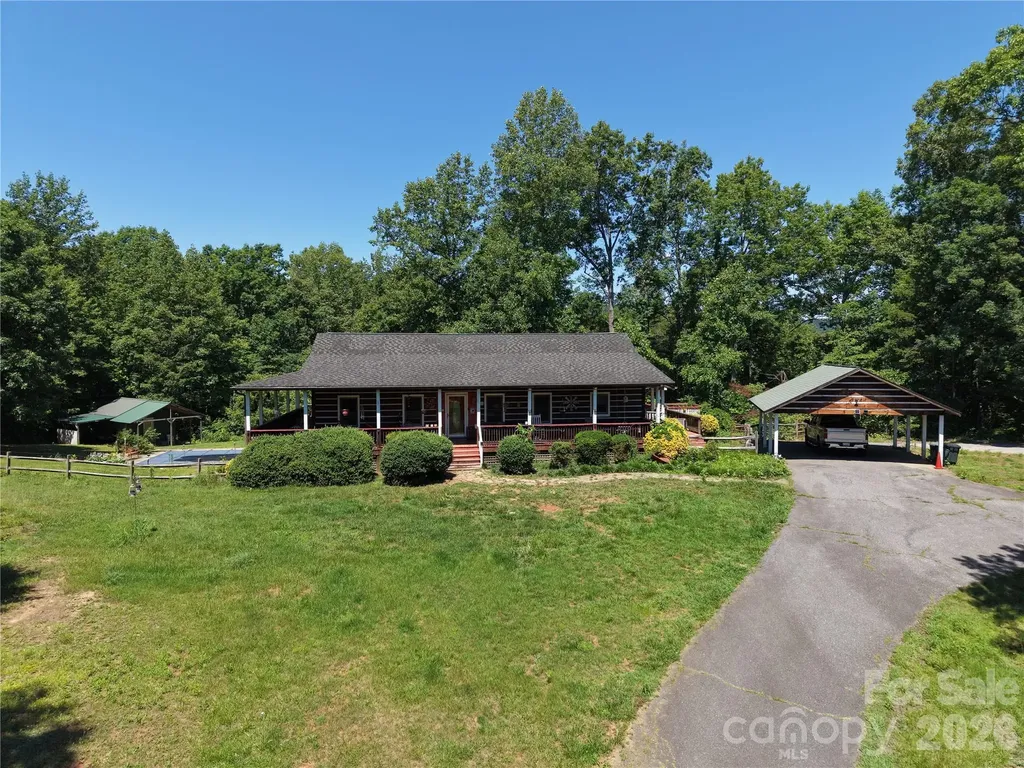 10096 Nc 226 S Nebo NC 28761