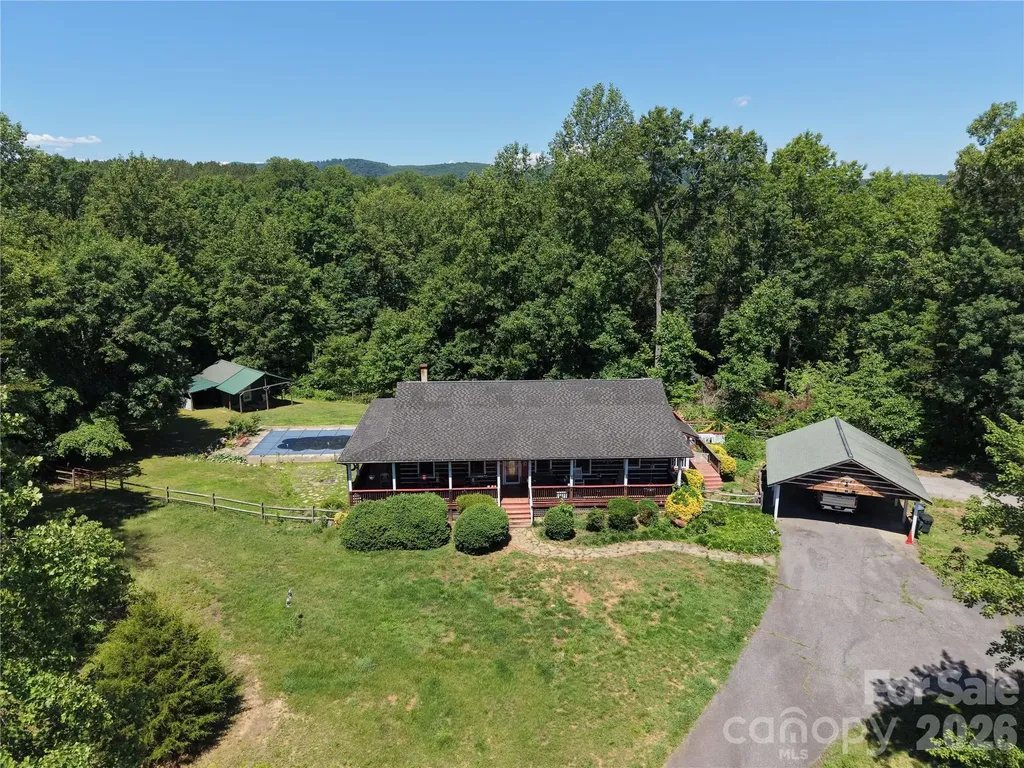 10096 Nc 226 S Nebo NC 28761