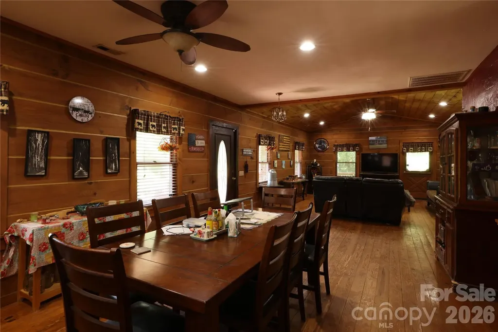 10096 Nc 226 S Nebo NC 28761