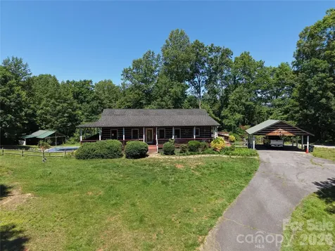 10096 Nc 226 S Nebo NC 28761