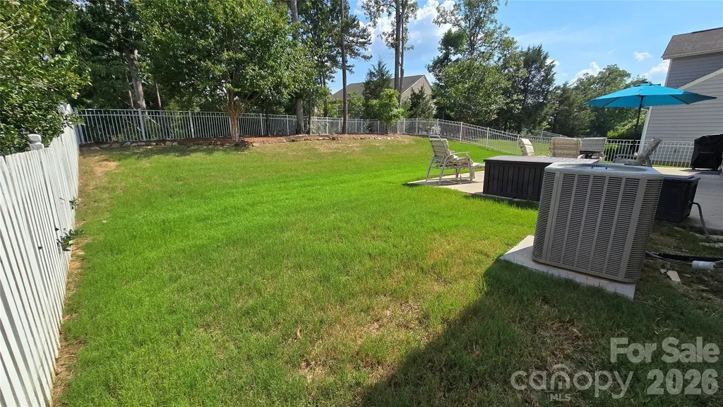 1005 Wainscott Drive Waxhaw NC 28173