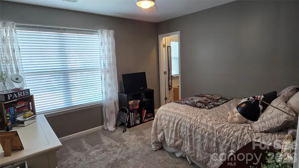 1005 Wainscott Drive Waxhaw NC 28173