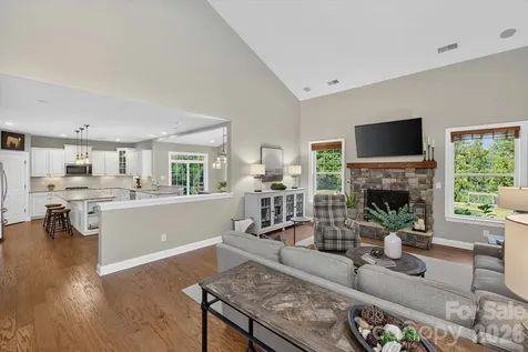 5033 Dockside Court Weddington NC 28104