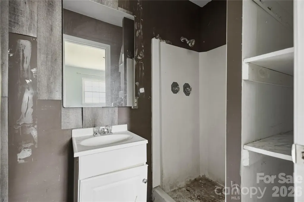 307 Dutchman Avenue Mount Holly NC 28120