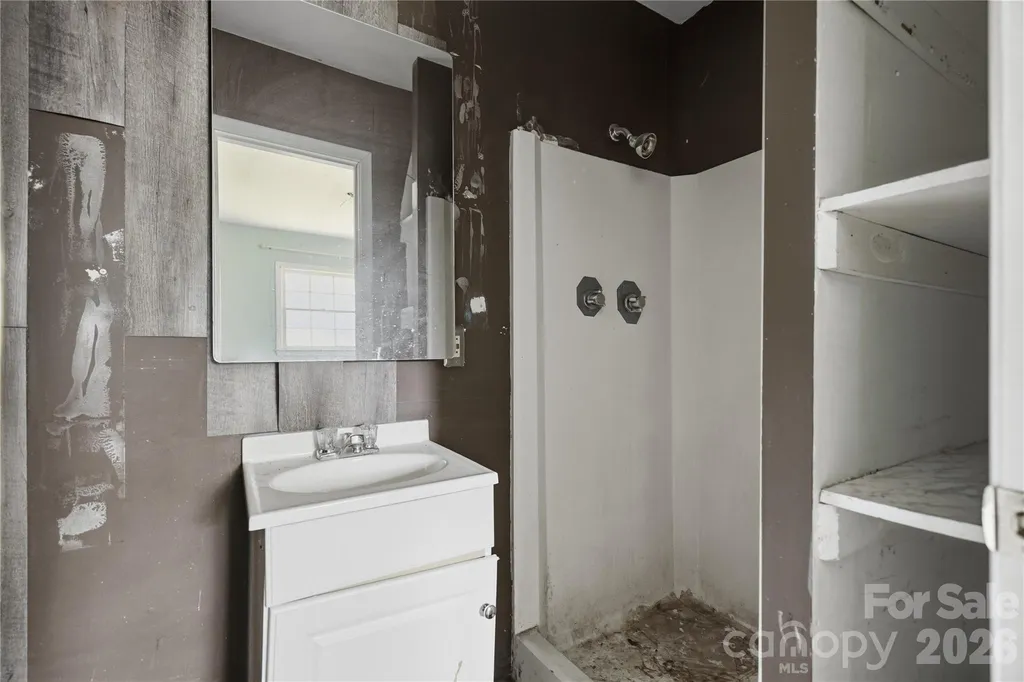 307 Dutchman Avenue Mount Holly NC 28120
