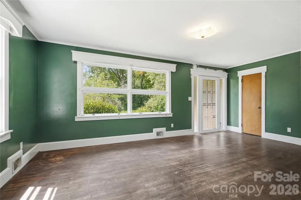 307 Dutchman Avenue Mount Holly NC 28120