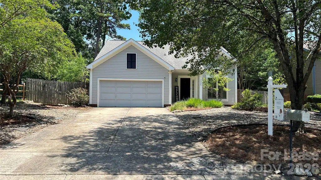 7506 Batavia Lane Charlotte NC 28213