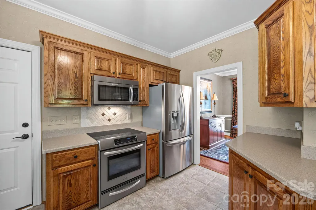 5301 Ravenglass Court Waxhaw NC 28173
