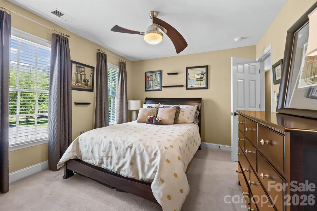 5301 Ravenglass Court Waxhaw NC 28173