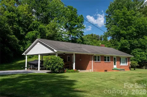 40 Double Island Road Burnsville NC 28714