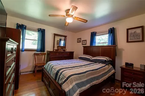 40 Double Island Road Burnsville NC 28714