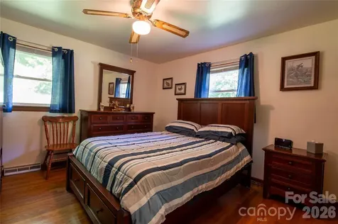 40 Double Island Road Burnsville NC 28714