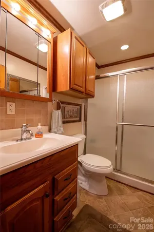 40 Double Island Road Burnsville NC 28714
